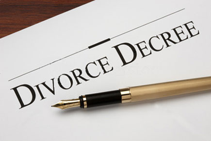 divorce-lawyer